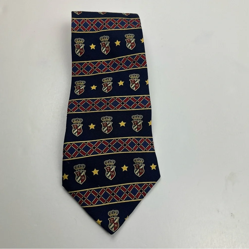 Tommy Hilfiger Vintage Navy Blue Crest Men's Neck Tie 100% Silk‎ Preppy *FLAW
